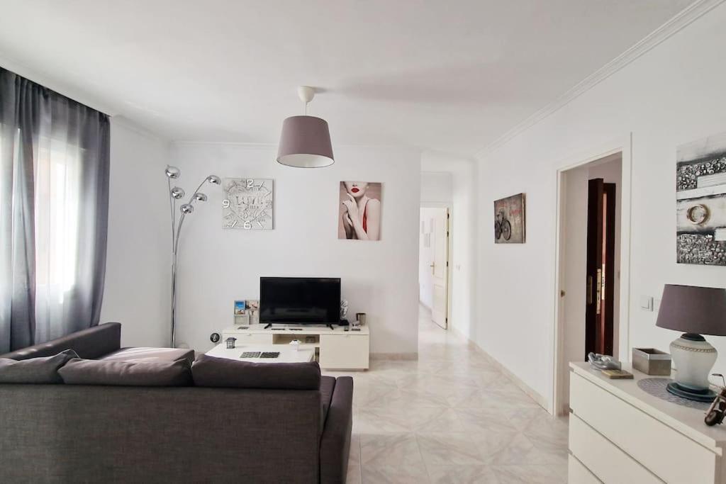 Luminoso Apartamento Centro Triana * Séville